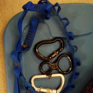 Rock climbing rope with clips.